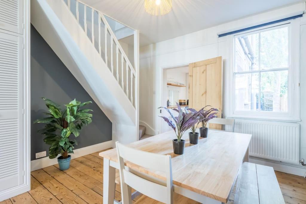 Lovely 2 Bedroom House In * Cambridge (Cambridgeshire)